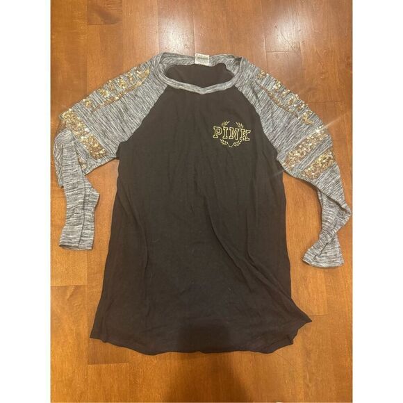 Woman’s Victoria’s Secret pink bling top size small - Picture 1 of 4